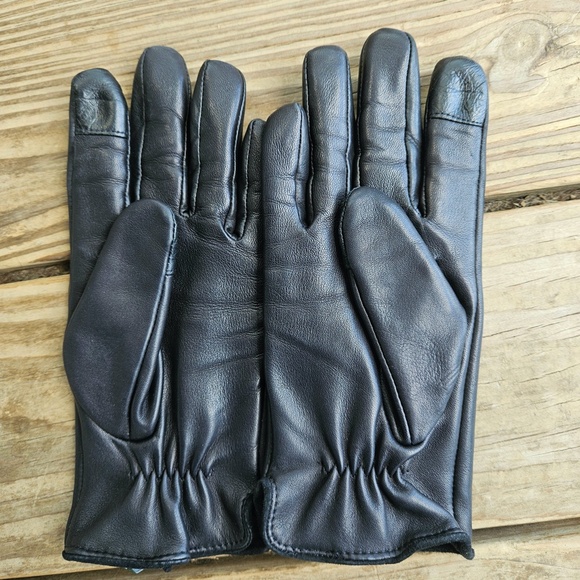 Lauren Ralph Lauren 100% Leather Black Whipstich Tech Touch Gloves Women's S/M - Picture 6 of 6